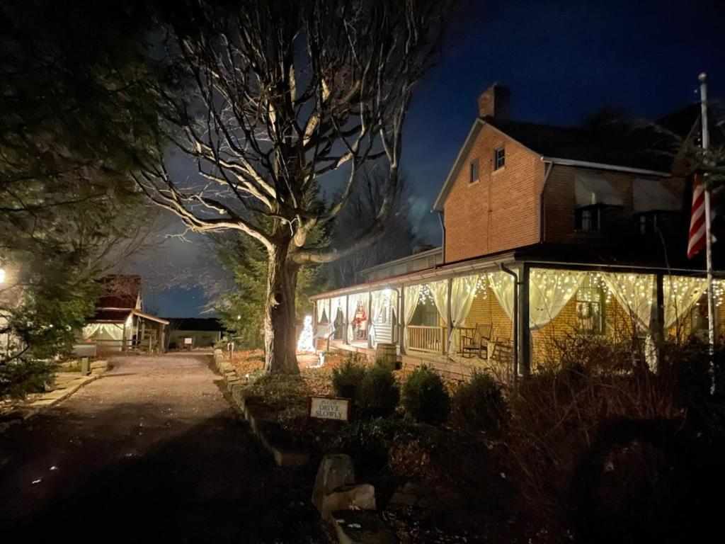 Watson Estate Bnb & Deer Creek Winery Uniontown Eksteriør bilde