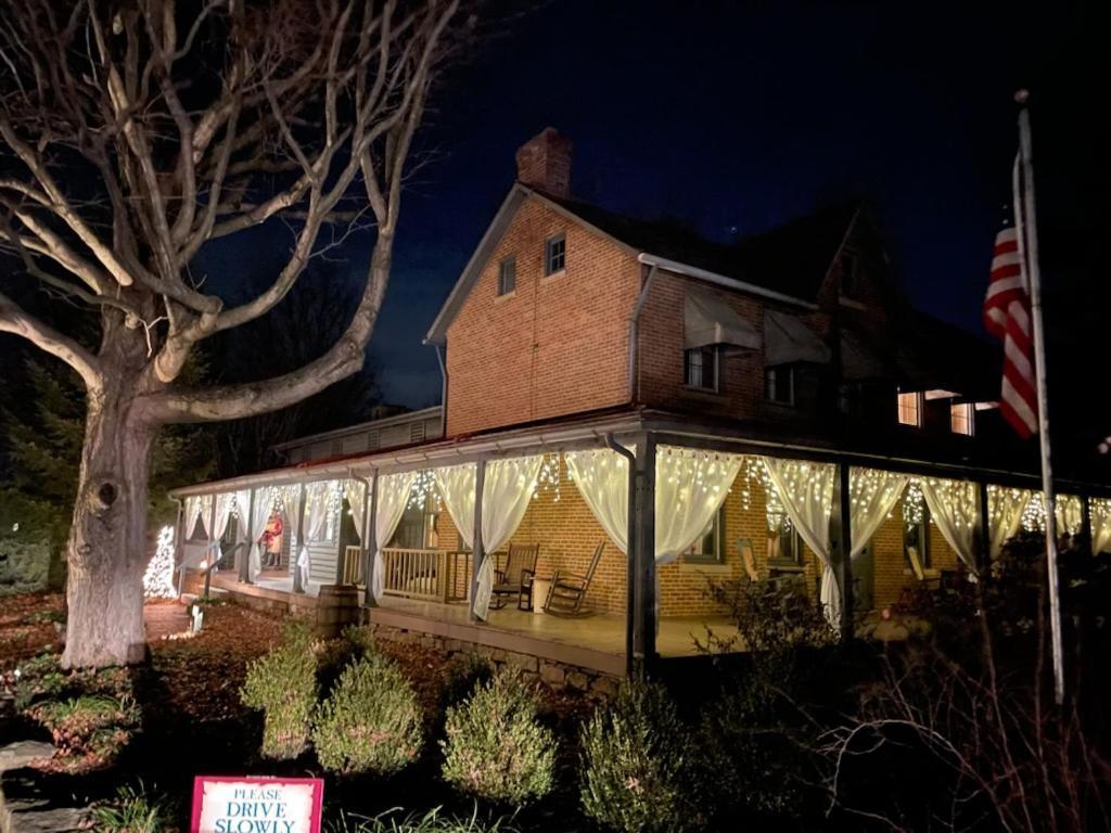 Watson Estate Bnb & Deer Creek Winery Uniontown Eksteriør bilde